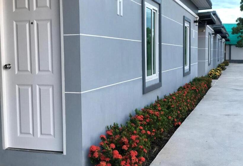 经济型三人房间, Relax Resort