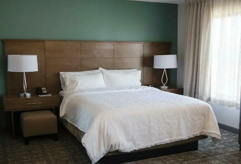 スタンダードスタジオ, Staybridge Suites Auburn Hills, An Ihg