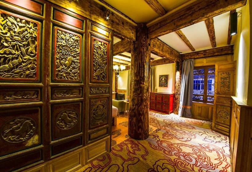 Deluxe Room, The Blue Mountains On The Moon