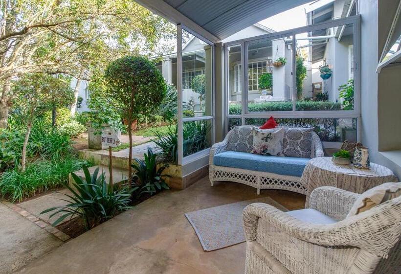 اتاق لوکس خانوادگی, Fiddlewood Fields Guest House