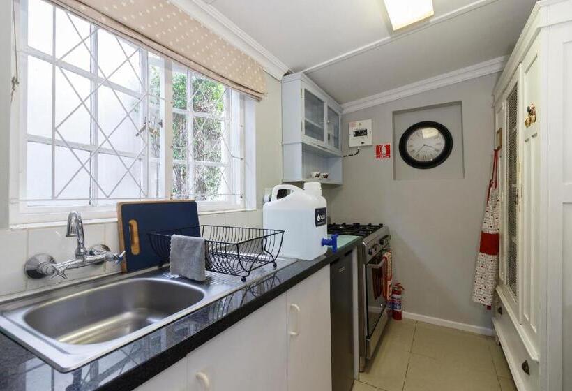 خانه 1 خوابه, Fiddlewood Fields Guest House