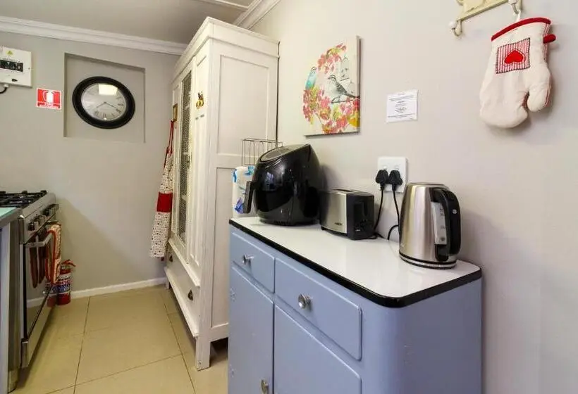 １ベッドルームハウス, Fiddlewood Fields Guest House