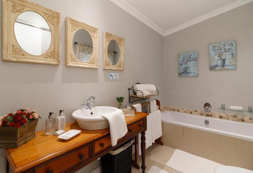 خانه 1 خوابه, Fiddlewood Fields Guest House