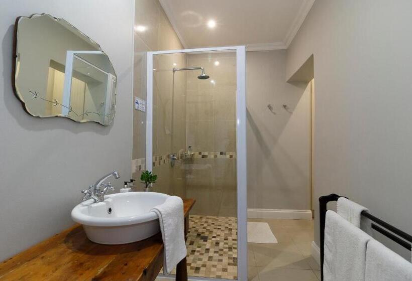 Suite with Terrace, Fiddlewood Fields Guest House