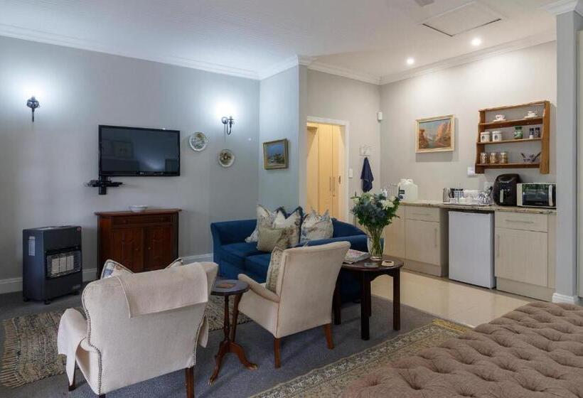 Suite with Terrace, Fiddlewood Fields Guest House