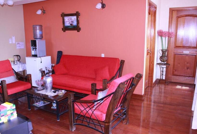 חדר דחוקס עם מיטת קינג, The House