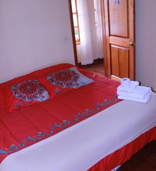 חדר דחוקס עם מיטת קינג, The House