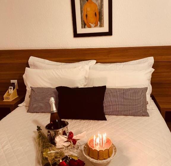 Standard Room, Pousada Natália