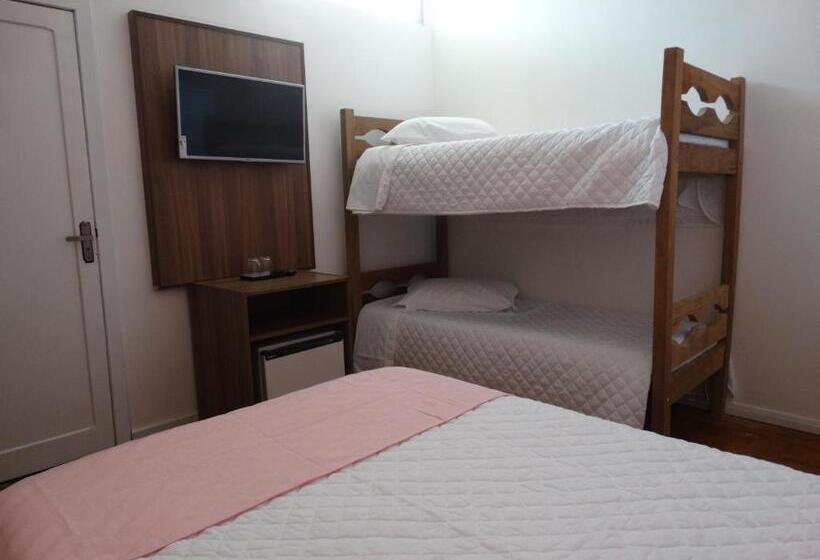 Deluxe Family Room, Pousada Natália