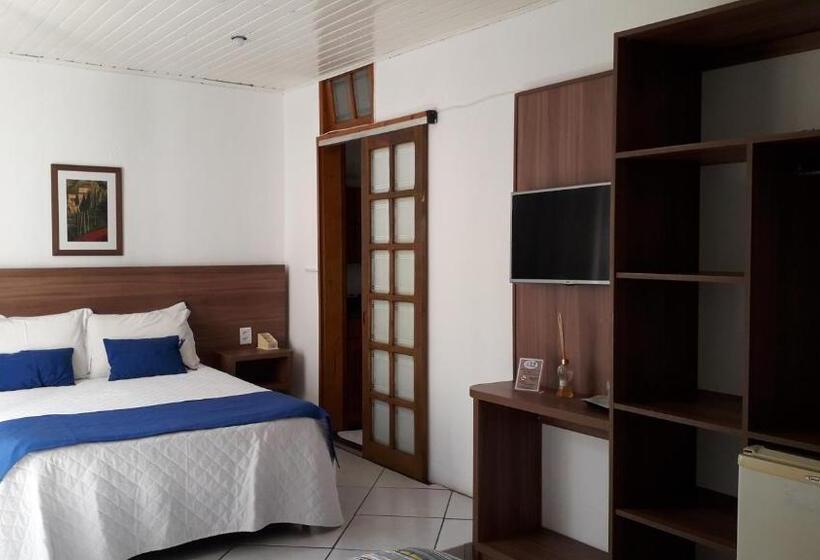 Deluxe Family Room, Pousada Natália