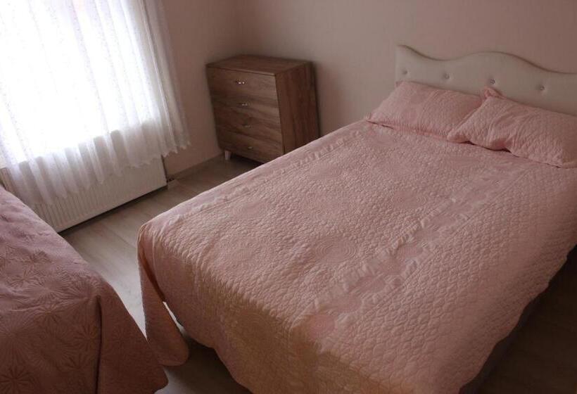 Huoneisto 1 Makuuhuone Parveke, Sefa Apart