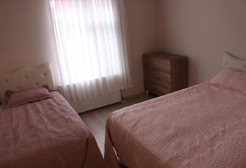 Huoneisto 1 Makuuhuone Parveke, Sefa Apart