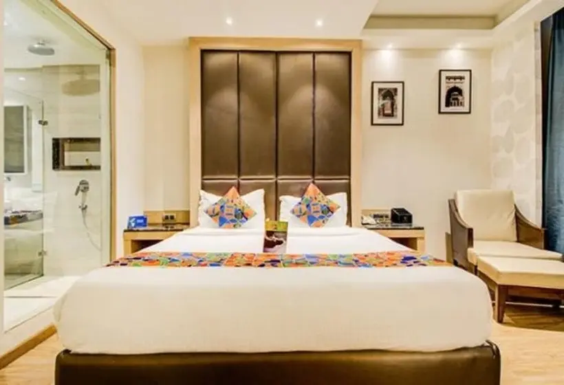デラックスルーム, Fabhotel Prime V Hazratganj