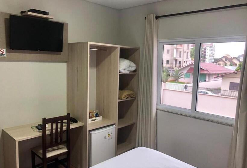 غرفة قياسية, Pousada Casarao Schmidt