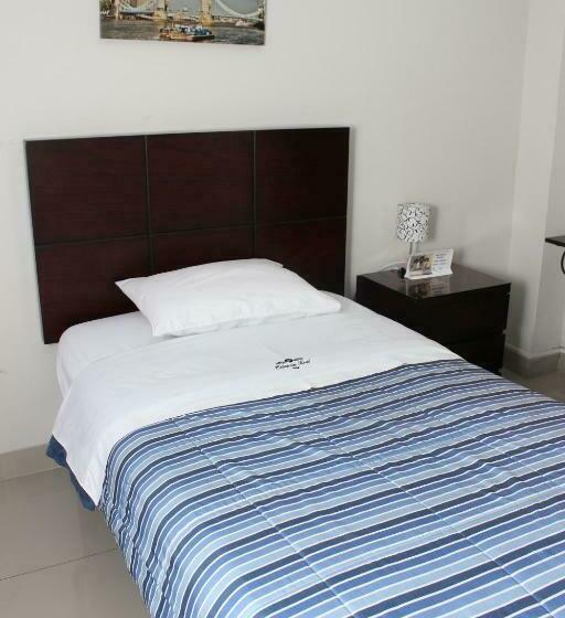 标准单人间, Estancia Real