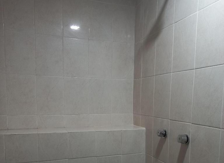 شقة غرفة واحدة, Bosques