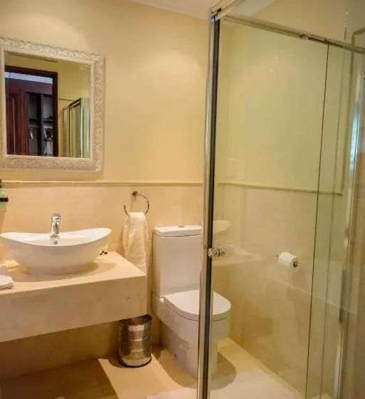 اتاق استاندارد, Mac Atini Guest House