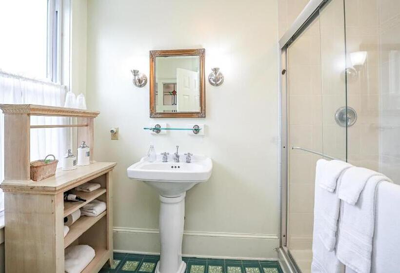 Трехместный Номер Superior, The Charlotte Hotel & Restaurant