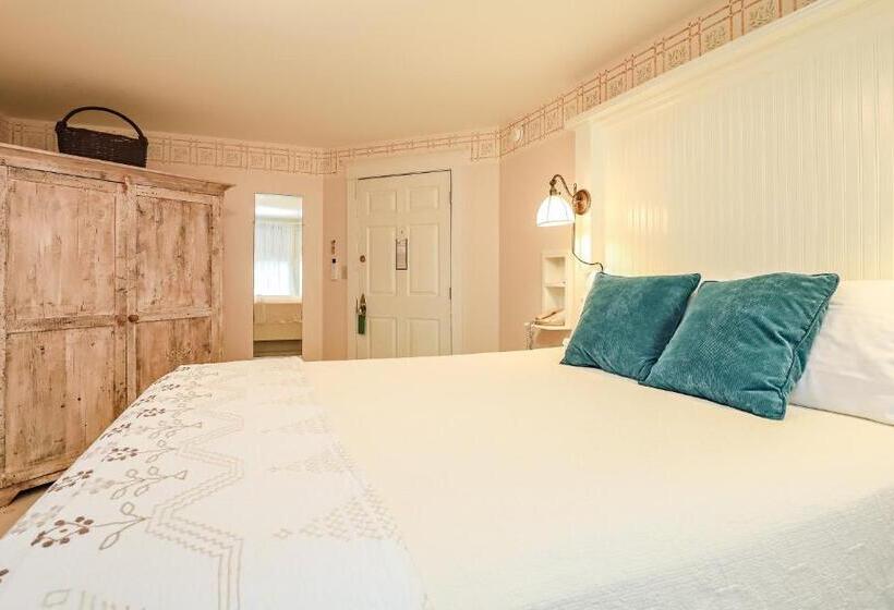 Трехместный Номер Superior, The Charlotte Hotel & Restaurant