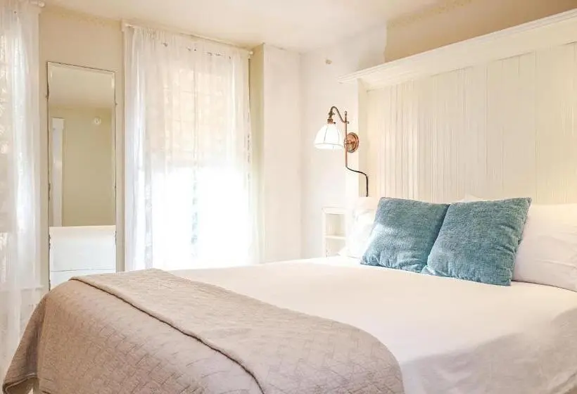 Standard-huone, The Charlotte Hotel & Restaurant