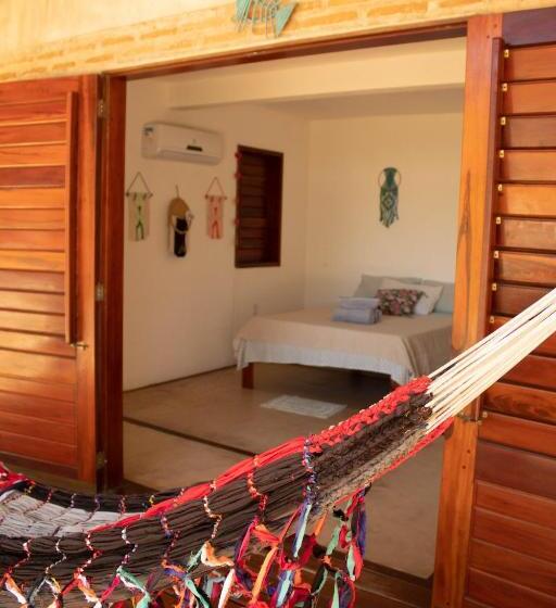 غرفة قياسية ثلاثية, Pousada Kaz Oca