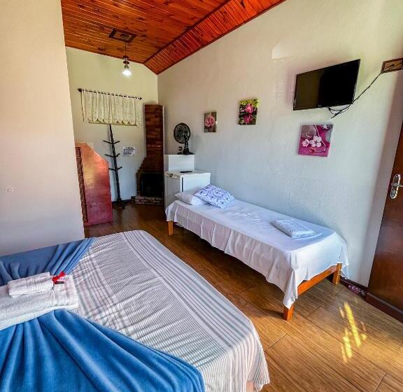 스탠다드 트리플 룸, Pousada Venezia