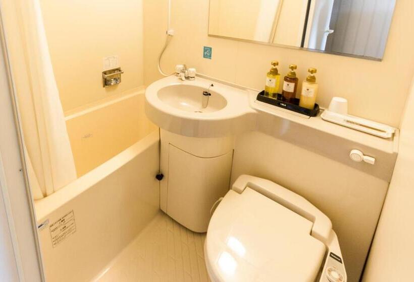 غرفة قياسية فردية, Komagane Premont