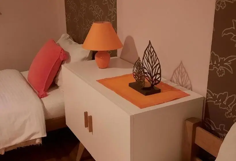استودیوی استاندارد, Apartmani Rale Rooms