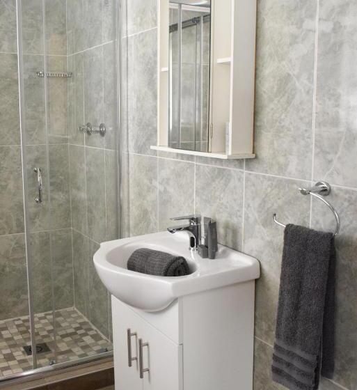 חדר סטנדרט, Arcangeli Wines