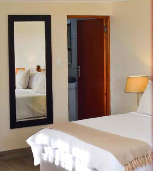 חדר משפחתי, Arcangeli Wines