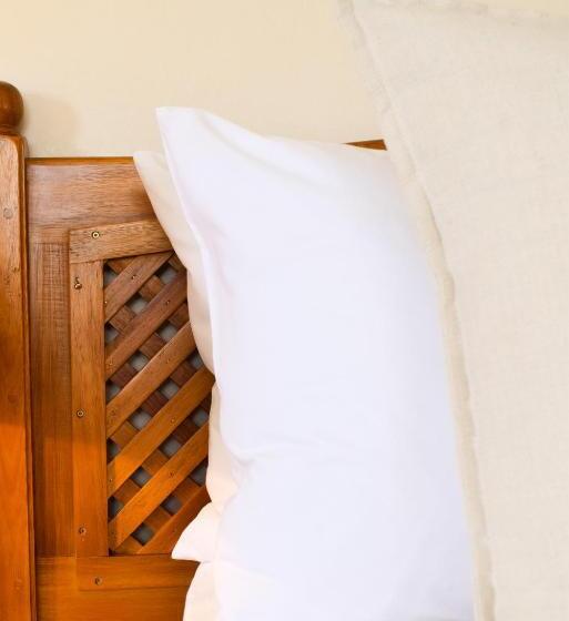 חדר משפחתי, Arcangeli Wines