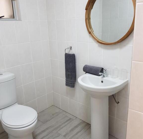 חדר דלוקס, Arcangeli Wines