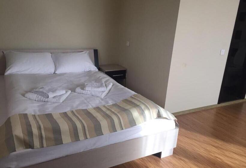 اتاق استاندارد با تخت بزرگ, Casa Florea