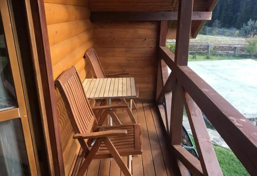 سوئیت با بالکن, Guesthouse Kolo Druziv