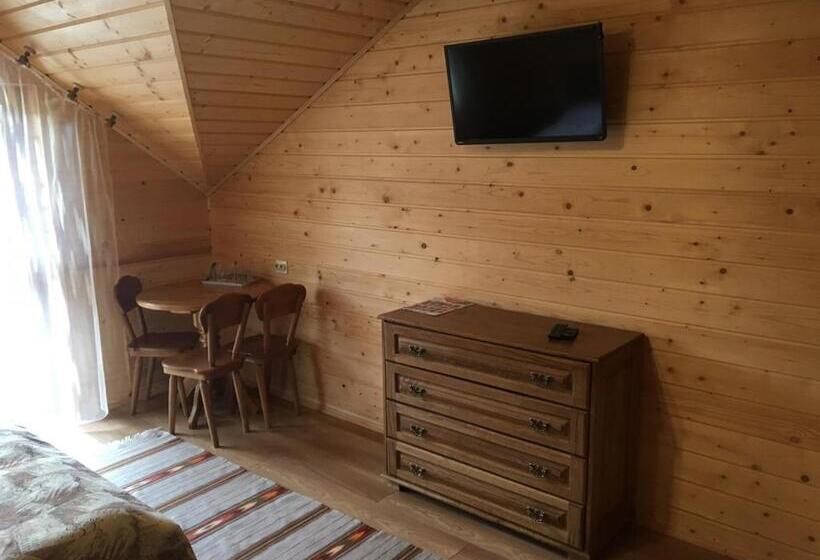 اتاق استاندارد با چشم‌انداز کوهستان, Guesthouse Kolo Druziv