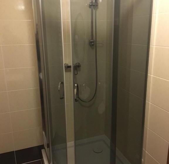 اتاق لوکس با بالکن, Guesthouse Kolo Druziv