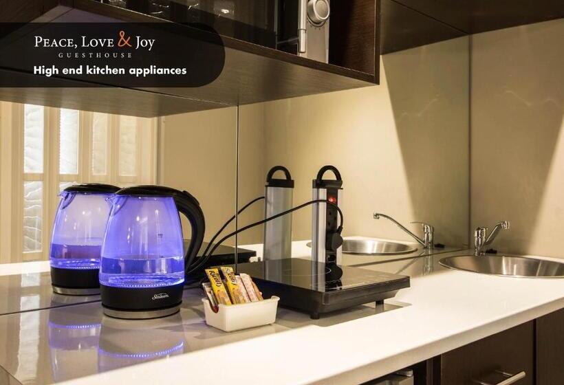 غرفة قياسية, Peace Love And Joy Self Catering Units