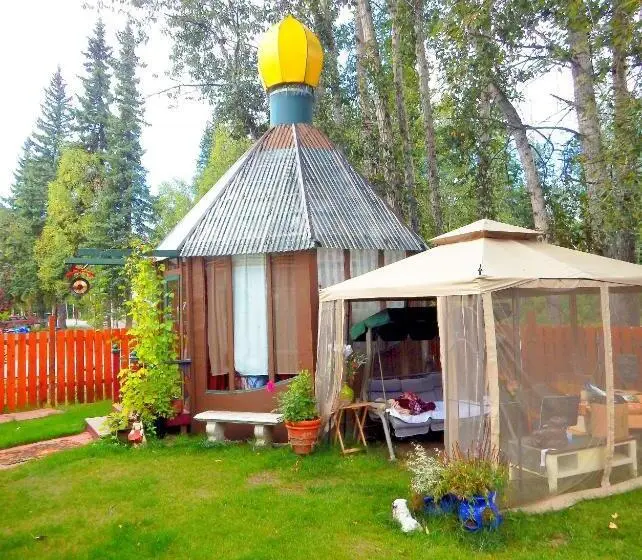 ルームシェアのワンベッド, Billie's Backpackers Hostel