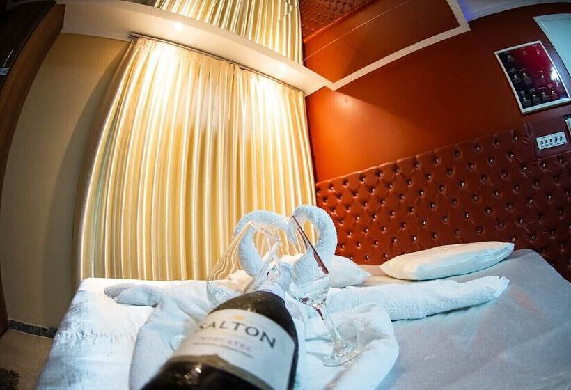 스위트, Motel Paradiso Carazinho Adults Only
