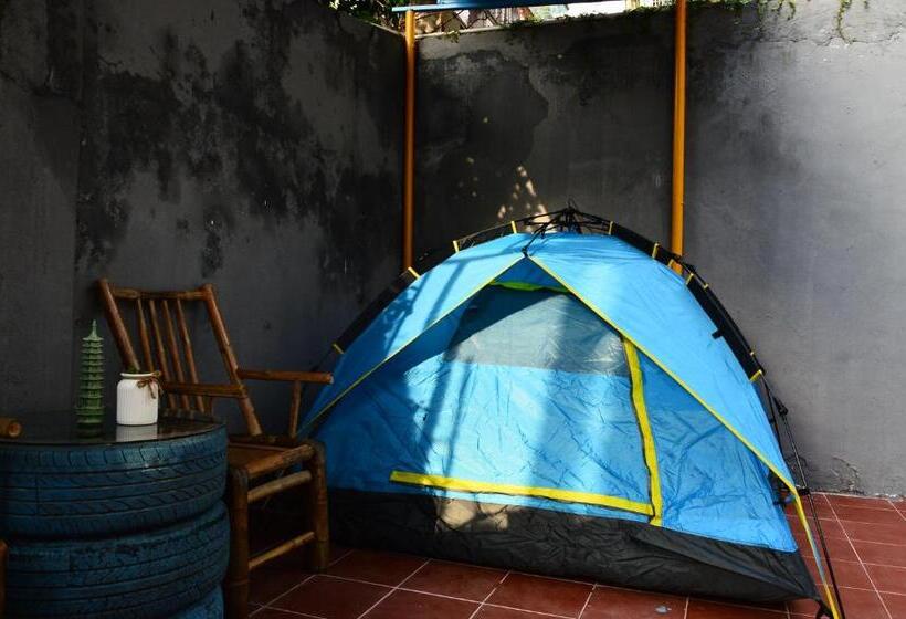Standard Tent, No. 6 Cuobian Hostel