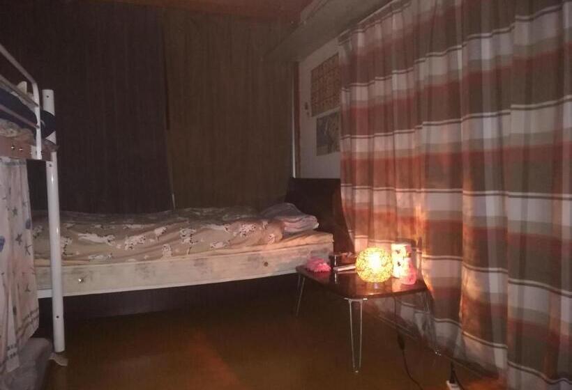 Семейный Номер, Credo Sasebo