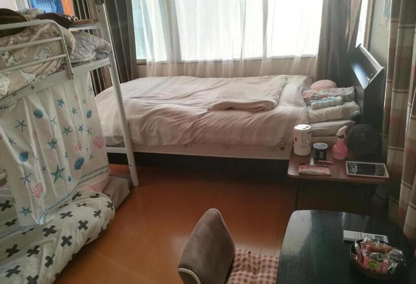 اتاق استاندارد چهارنفره با سرویس بهداشتی مشترک, Credo Sasebo