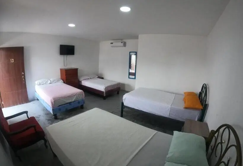 エコノミールーム, Hostal El Naufrago 1