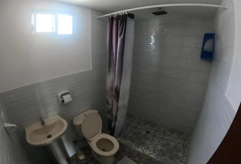 エコノミールーム, Hostal El Naufrago 1