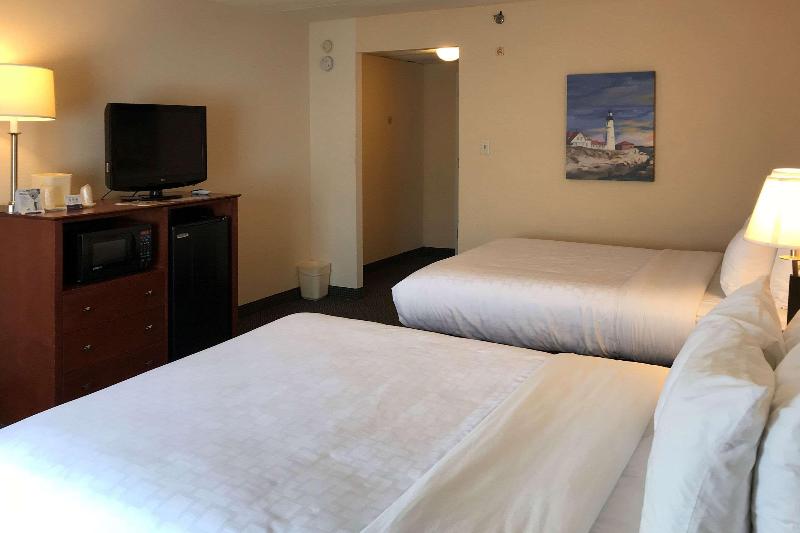 بنجلو قياسى مطلّ علي الحديقة, Battambang Dream Bungalows