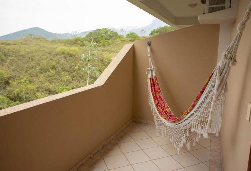 스탠다드 트리플 발코니 룸, Pousada Flor De Penedo