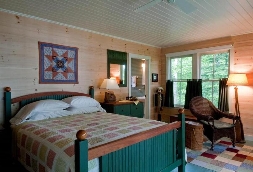 Номер Deluxe Вид на Море с Балконом, Coveside Bed & Breakfast