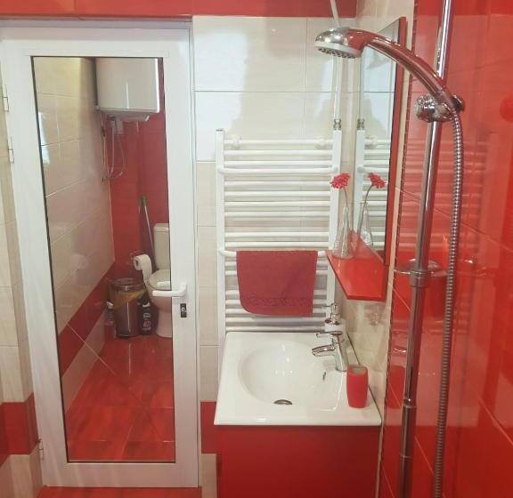 Номер Стандарт Трехместный, Guesthouse Jasmin