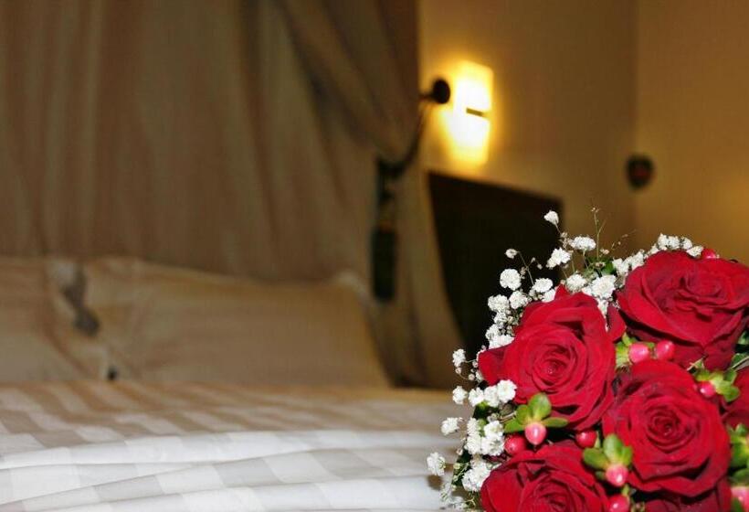 标准工作室, فضة تالا للشقق المخدومة 1