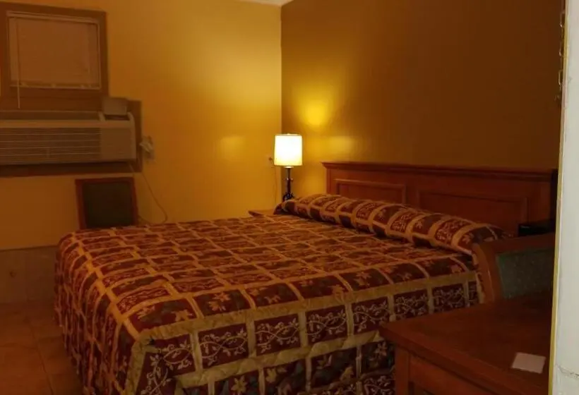キングサイズベッドのスタンダードルーム, Luxury Inn